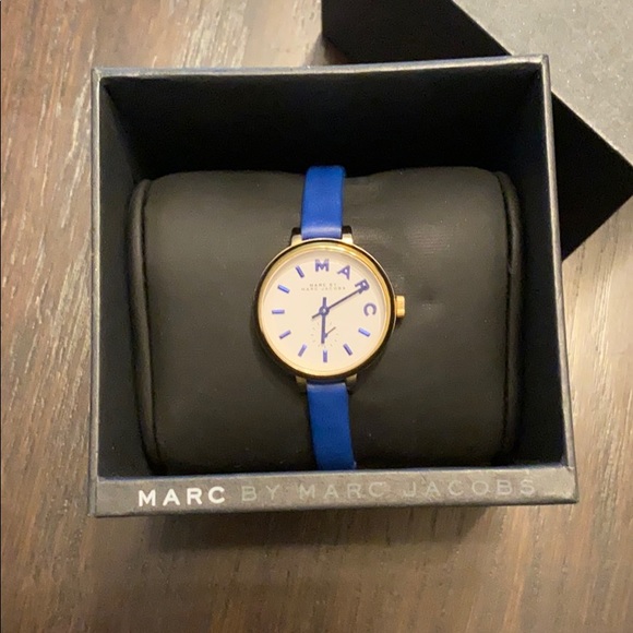 Marc by Marc Jacobs Sally Silver Women’s Watch main image 5